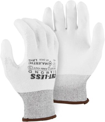 Majestic 37-3435 White Cut-Less Diamond Seamless Knit Glove PU Palm Med. 3 Pair