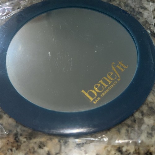 Benefit Makeup Silicone Mirror Porefection - Picture 2 of 4