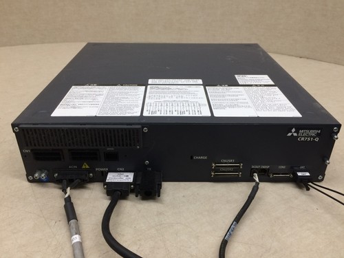 Mitsubishi CR751-Q Robot Controller CR751-03HRQ1-0-S15 - Picture 2 of 24