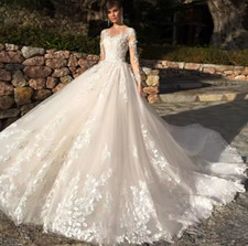 Scoop Neck Full Sleeve A-Line Wedding Dress Gorgeous Appliques Vintage Bridal
