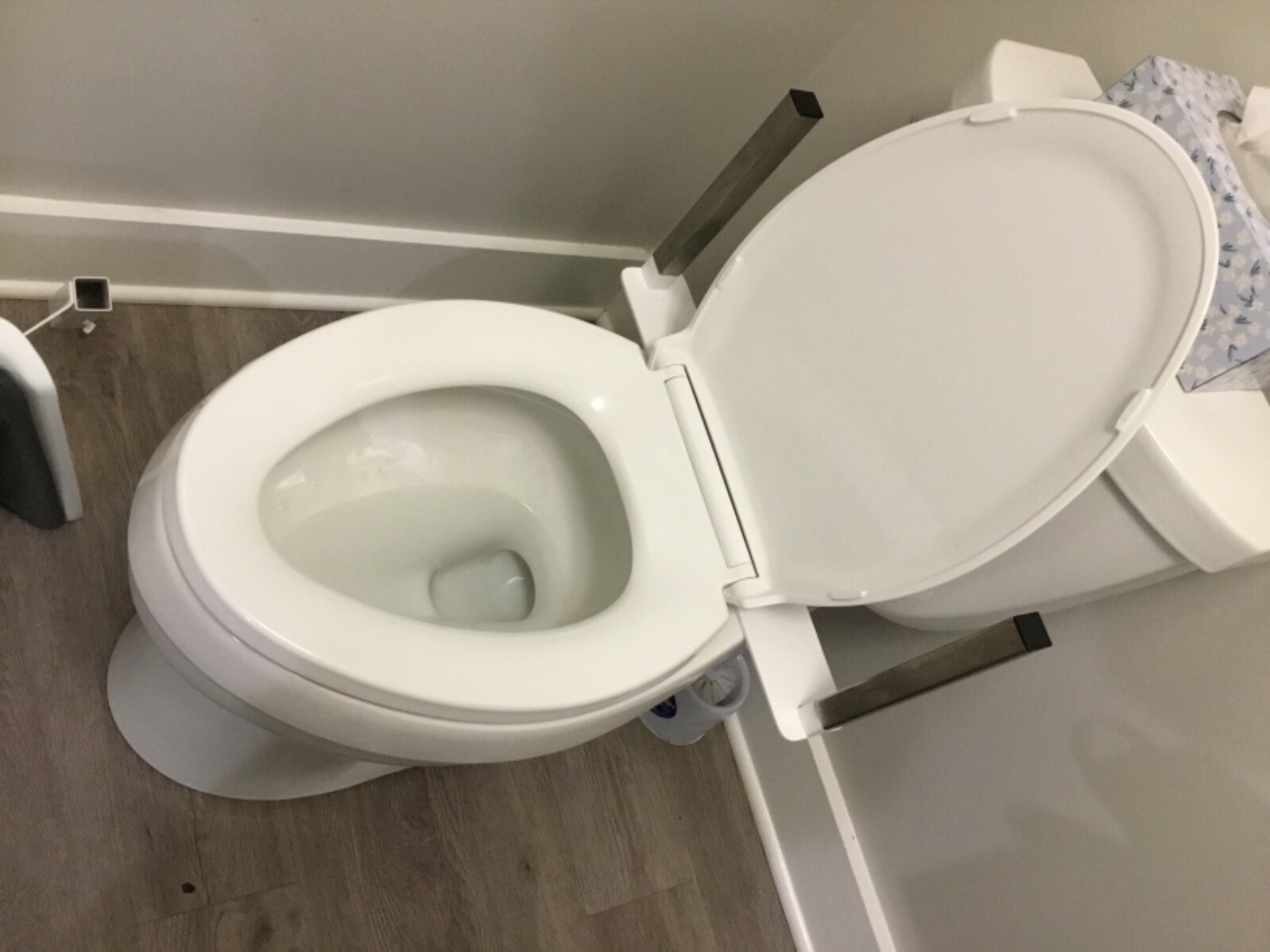 Picture 5 of 6