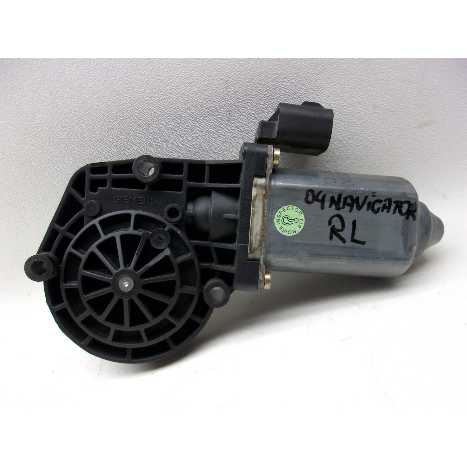 03 - 06 Lincoln Navigator Rear Left Driver Side Window Regulator 