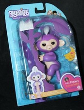WowWee Fingerlings Friendship  Your Fingertips - Purple Baby Monkey
