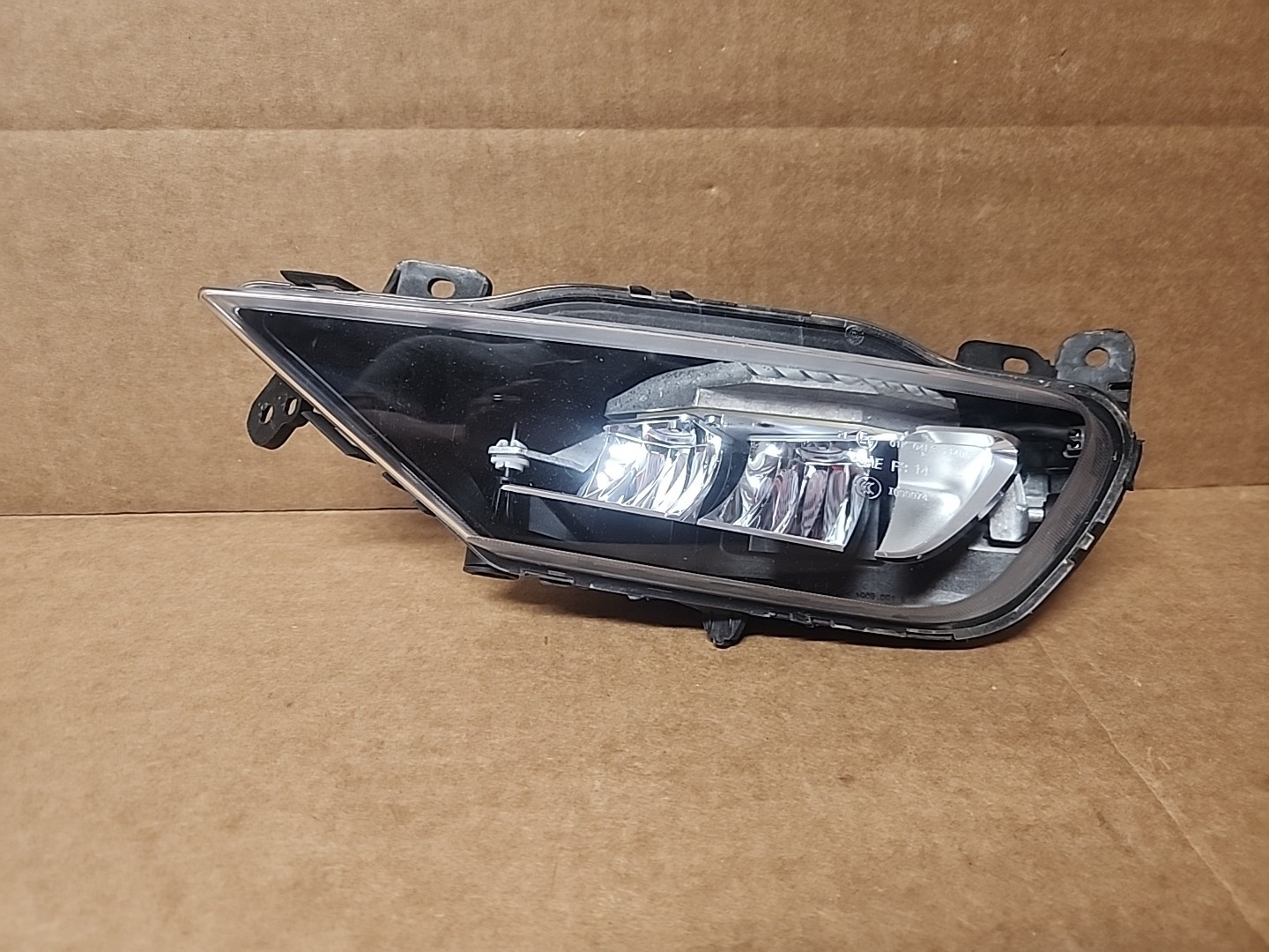 2016 - 2023 Volvo XC90 LED Fog Light (Left/Driver) OEM K068