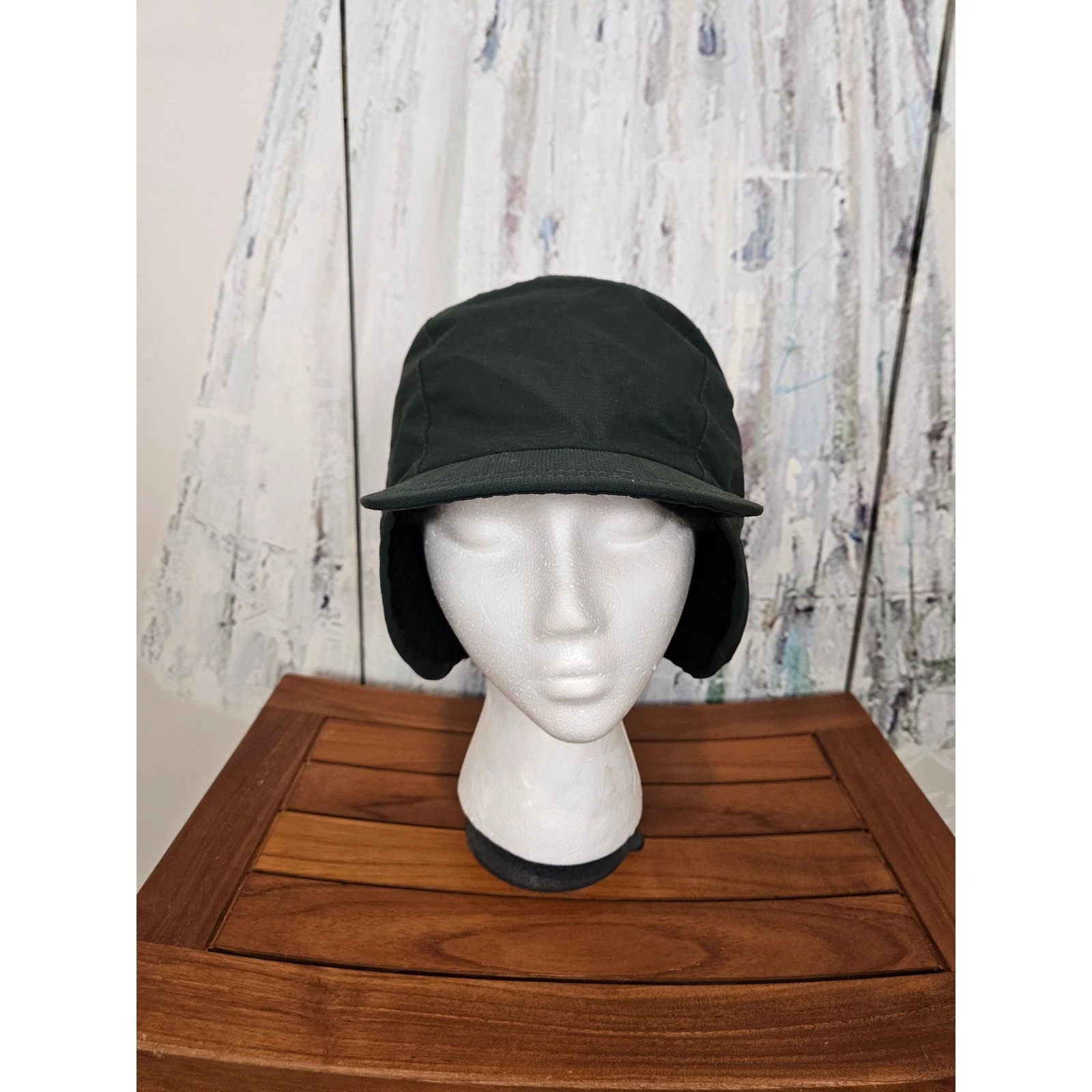 LL Bean Goretex Earflap Hat Mens L/XL Green Fleece Lined Winter Cap Waterproof