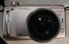 Olympus Camedia C-770 Ultra Zoom Digital Camera 4.0MP 10X Optical Zoom, Silver