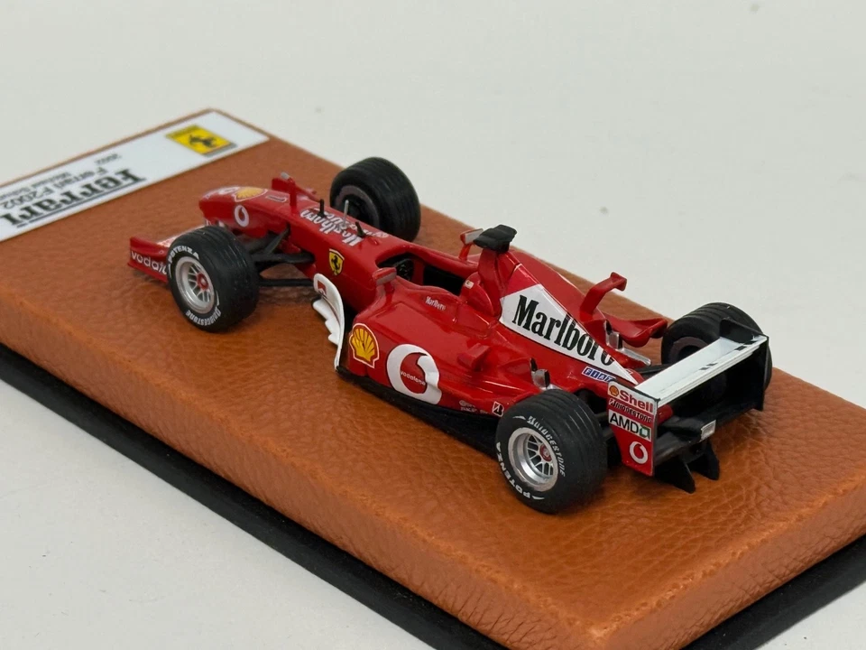 1/43 Ferrari F2002 de 2002 temporada F1 de Michael Schumacher base de cuero JPN269 Foto 2 de 4