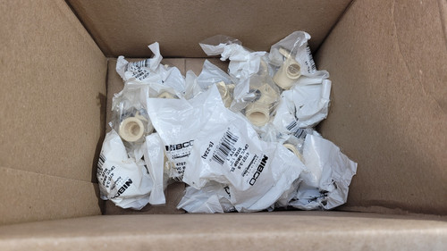 (Box of 18) 4707-3-5 : NIBCO CPVC DROP ELBOW SIZE 1/2"