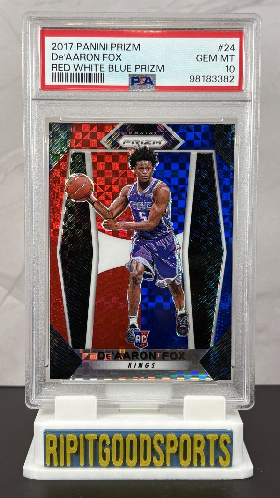 De'Aaron Fox 2017 Panini Prizm #24 Red White Blue PSA 10 Gem MT RC Rookie