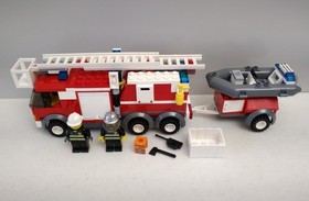 LEGO City 7239 Fire Truck, missing string, nozzle & most stickers