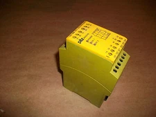 Pilz Safety Relay PNOZX3   PN0ZX3        2 Channel