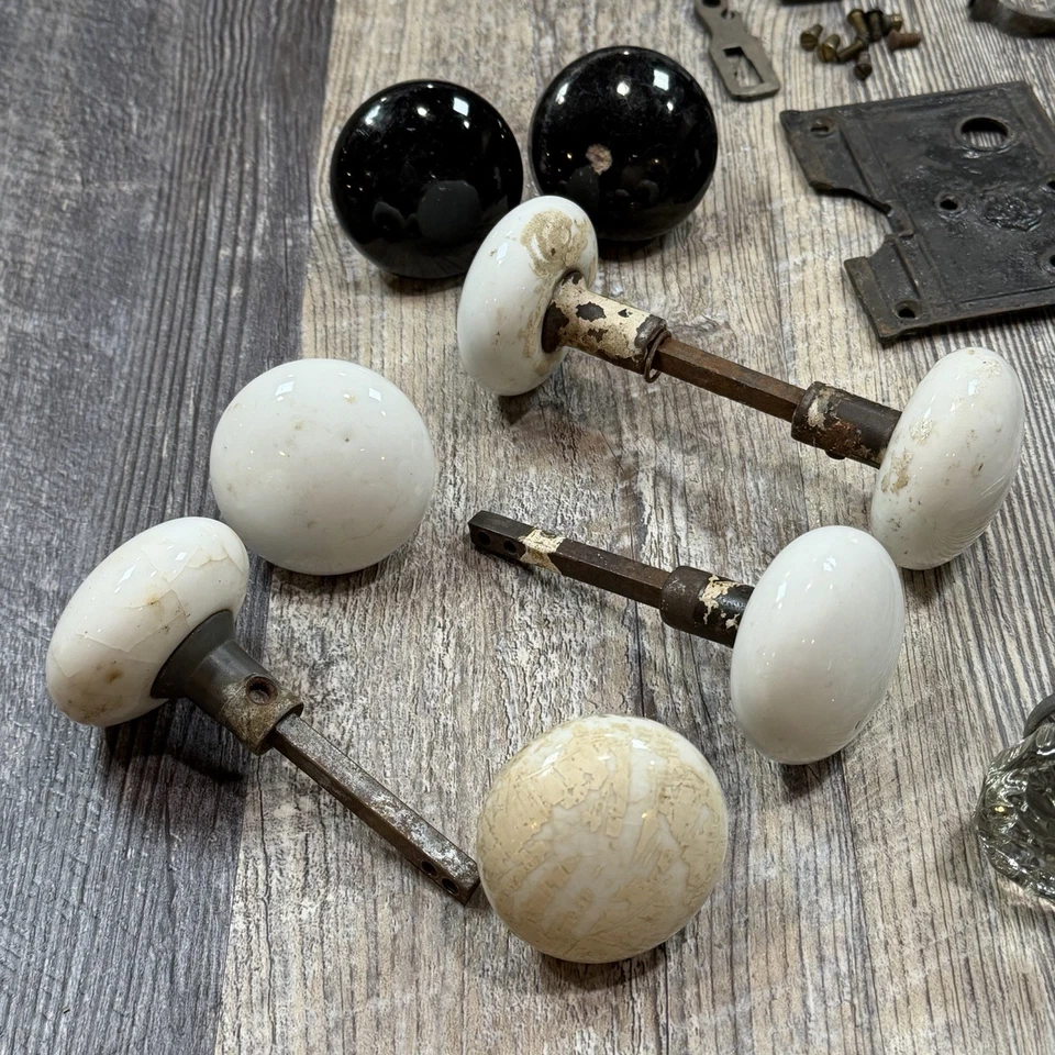 Lote de herrajes para puertas vintage porcelana vidrio blanco negro cerámica cerradura de mortaja Foto 2 de 4
