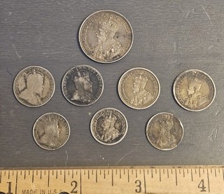 Lot Of 8 Vtg 1902 1918 Sterling Silver Canadian Coins 5c 10c & 25c