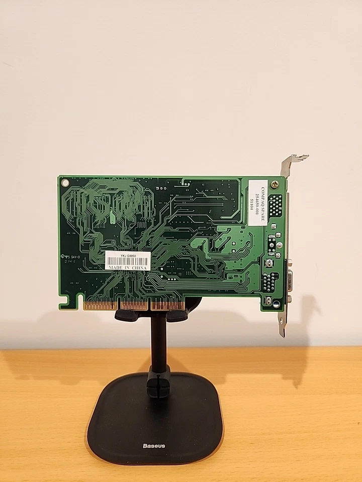 Compaq NVIDIA Vanta 16 - 16mb - Image 3 of 3