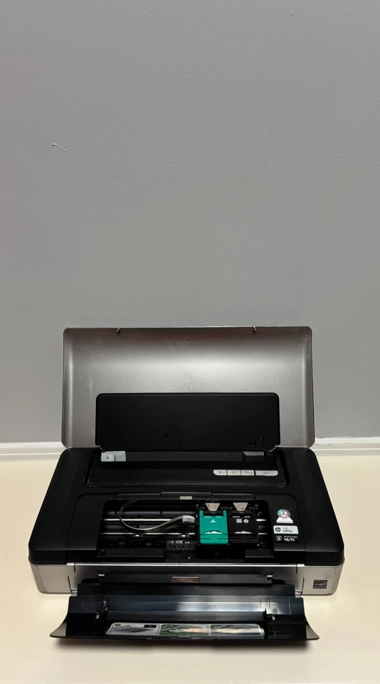 HP Officejet 100 Mobile Inkjet Printer Bluetooth Enabled - No Adapter - Image 4 of 4