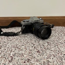 Minolta X-370 35mm SLR Film Camera Visit w/ MD Rokkor-X 50mm f2 Lens And Bag