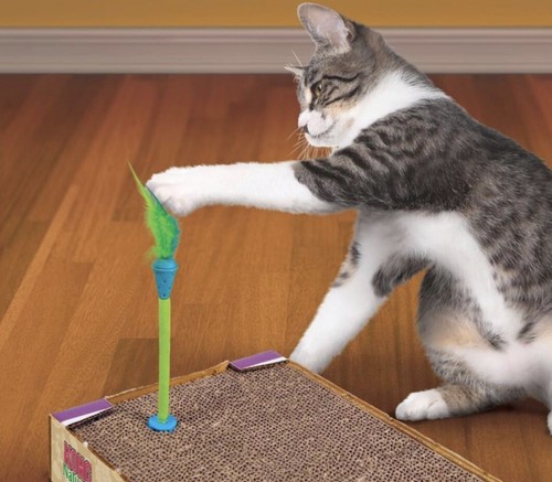 KONG Connects Touch Activated LASER Attachs Coorugated Cat Scratcher CATNIP Toy - Picture 2 of 2