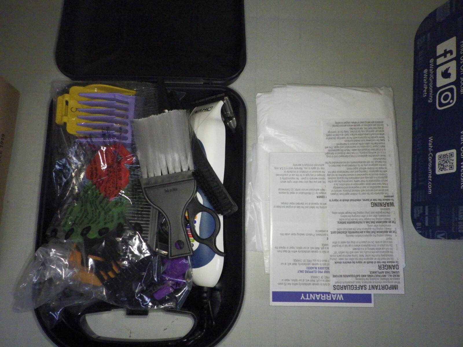 Wahl Corded Clipper Color Pro Complete Hair Cutting Kit Model 79300