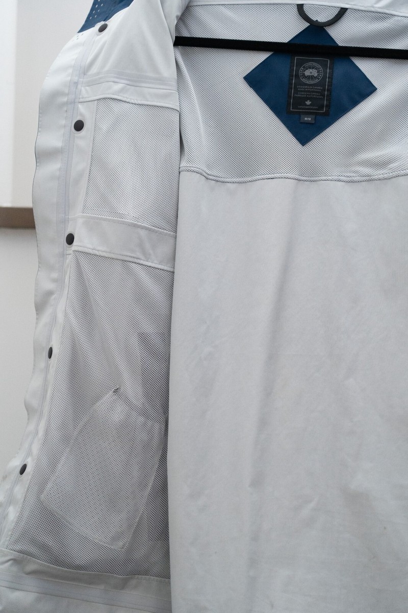 Canada Goose Wascana Rain Jacket - Black Label - Deep Ocean