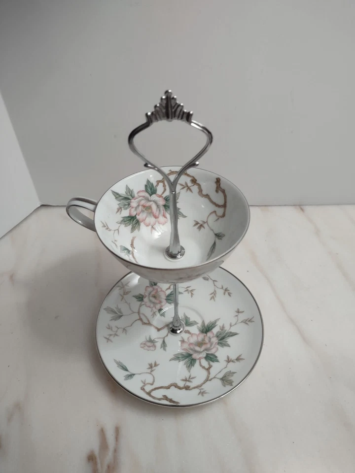 Bandeja em camadas para xícara de chá Noritake Chatham. Bandeja de joias/pedaços de 10 pol. Feito à mão - Imagem 2 de 3