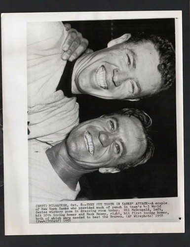 1958 Pressefoto, Homers von Gil McDougald & Hank Bauer Yankees World Series Sieg - Bild 2 von 3