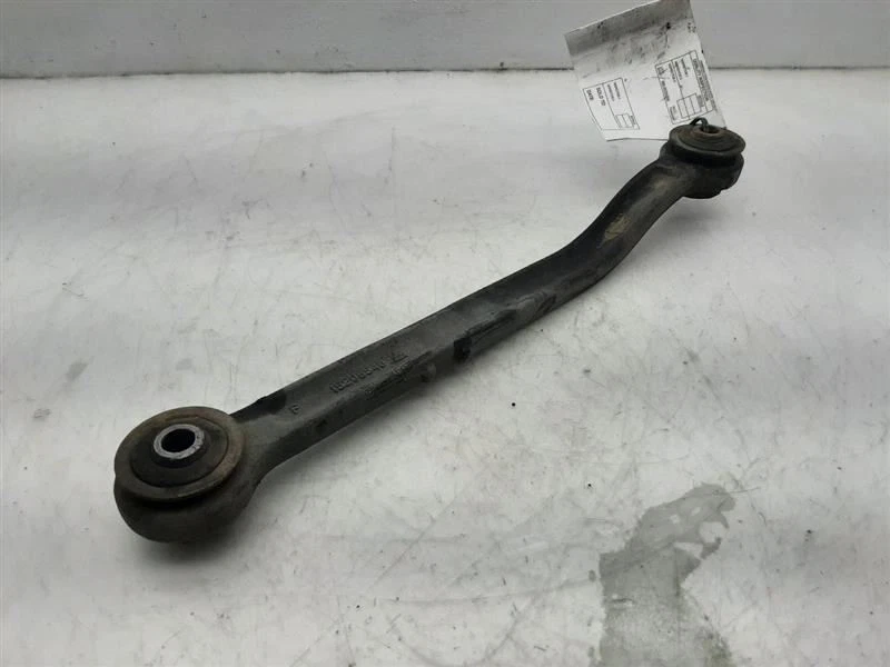 Brazo de control superior brazo fundido trasero 04-10 CHEVROLET AVALANCHE 1500 15208540 Foto 2 de 4