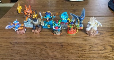 Skylanders Mixed LOT of 9 Figures Good Used Condition Skylanders by Activision