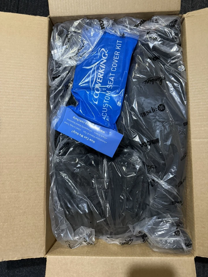 Cubiertas de asiento personalizadas CoverKing para Subaru Impreza/WRX 2015-2020 sedán primera fila Foto 4 de 4