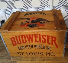 Anheuser-Busch Budweiser  Centennial 1876-1976 Wood Crate W/hinged Lid Vintage