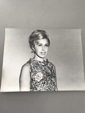 MICHÈLE ARNAUD: ORIGINAL PRESS PHOTO 21x27cm