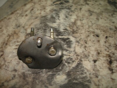 McCulloch pro mac 555 air filter mount     chainsaw part only bin 546