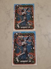 2024 Topps Holiday- Lot of 2-Luis Robert jr Elf Hat Image Variation & Base #H154