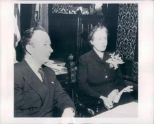 1954 Press Photo Lincoln NE Senator Eva Bowring, Gov Robert Crosby - ner47779