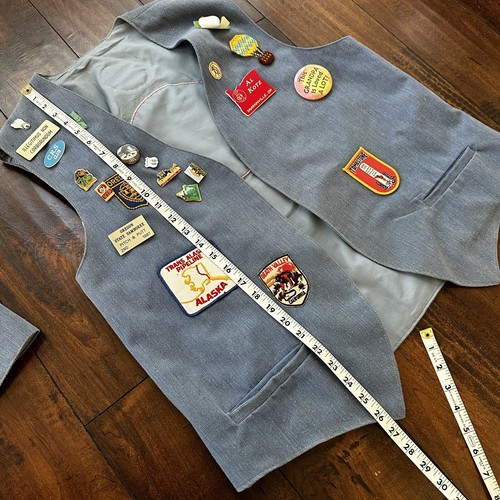 Vintage Rockabilly Patchwork Vest Lot Pins 2 Patches Rare Oregon McMinnville PDX - Picture 12 of 12