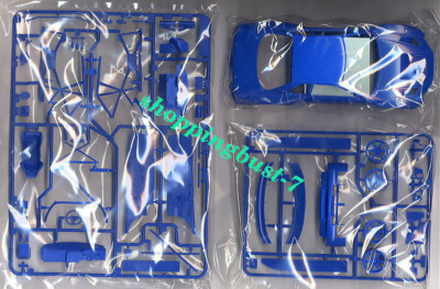 Tamiya 24219 1/24 Model Car Kit Calsonic Impul Skyline GT-R R34