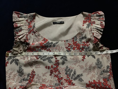 Oasis pure silk Pale Grey tea dress With oriental flower design, Lined - Sz 14 - Picture 3 of 5