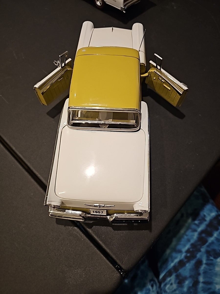 1957 Ford Fairlane Skyliner Diecast Car by Sun Star 1:18 | eBay