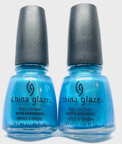 China Glaze Nagellack BEAUTY & THE BEACH 563 Frosty Turquoise mit Aqua Shimmer - Bild 3 von 3