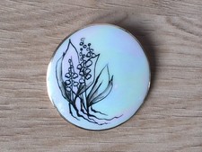 Giuma Heidi Somesti 1986 white porcelain brooch with lily of the valley flowers