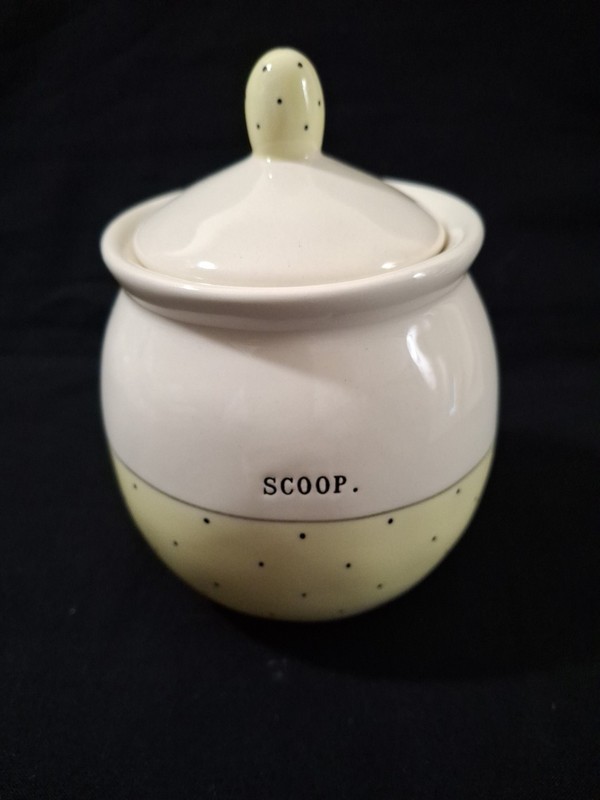 Rae Dunn Magenta SCOOP Sugar Bowl & Lid 5.25" H Yellow Band/ Black Dots 