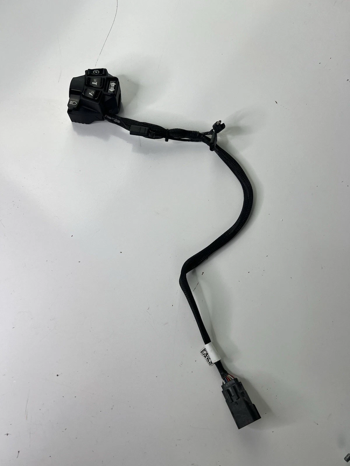 2021 Yamaha SR Viper 137” Handlebar Switch Control Block 8MY-H3972-10-00