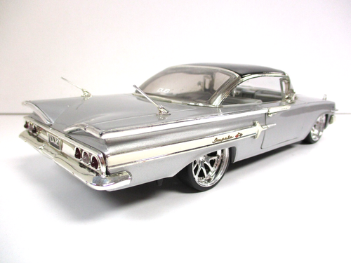 JADA - DUB CITY / OLD SKOOL - 1960 CHEVROLET IMPALA LOWRIDER - WHEEL SWAP 1/24 - Picture 9 of 15