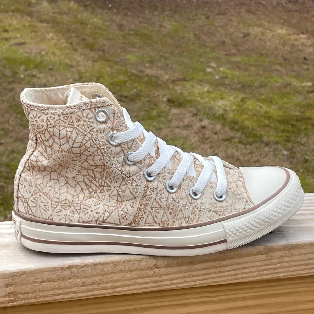 Cheap sparkly converse sales