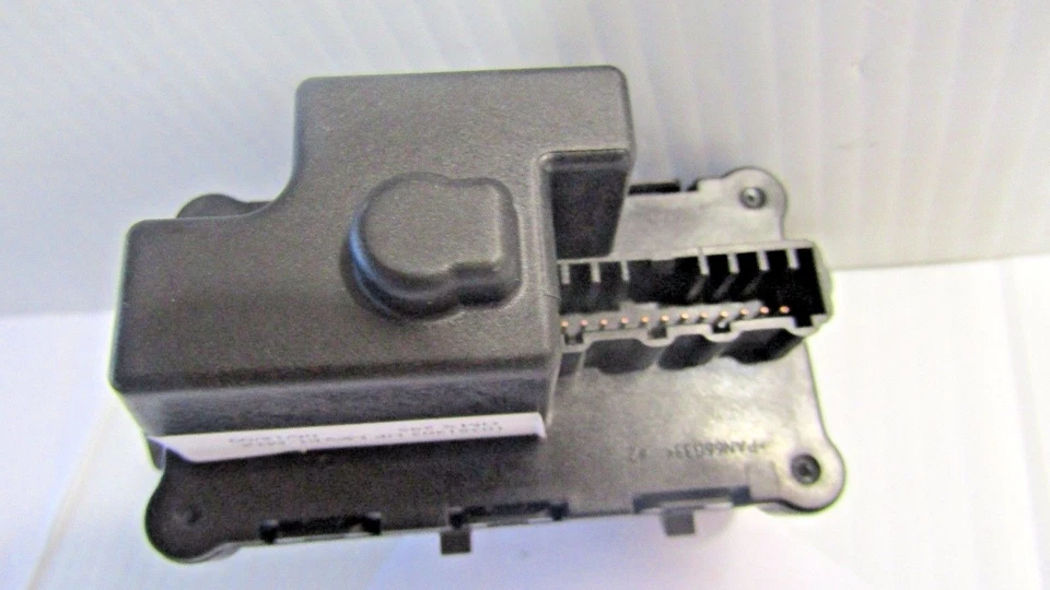 10381203 CADILLAC STS REGULADOR DE TABLERO INFORMACIÓN DE VIAJE INTERRUPTOR DE PANTALLA NUEVO ORIGINAL Foto 3 de 4