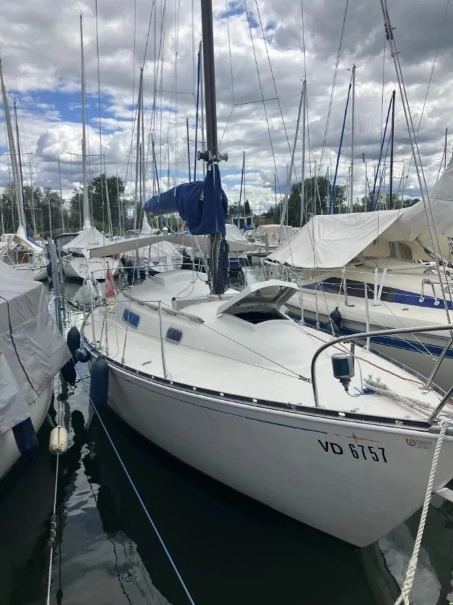 Schiff / Boot / Wasserfahrzeug / Kroneuburg / gebraucht in gutem Zustand