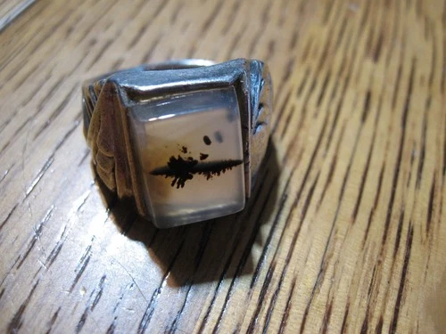 Vintage  Sterling  ? Silver Men's Ring With Agate 11.5