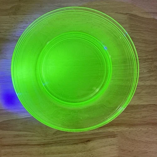 Vaseline Uranium Depression Glass Dinner Plates Dishes set of 5 Glows