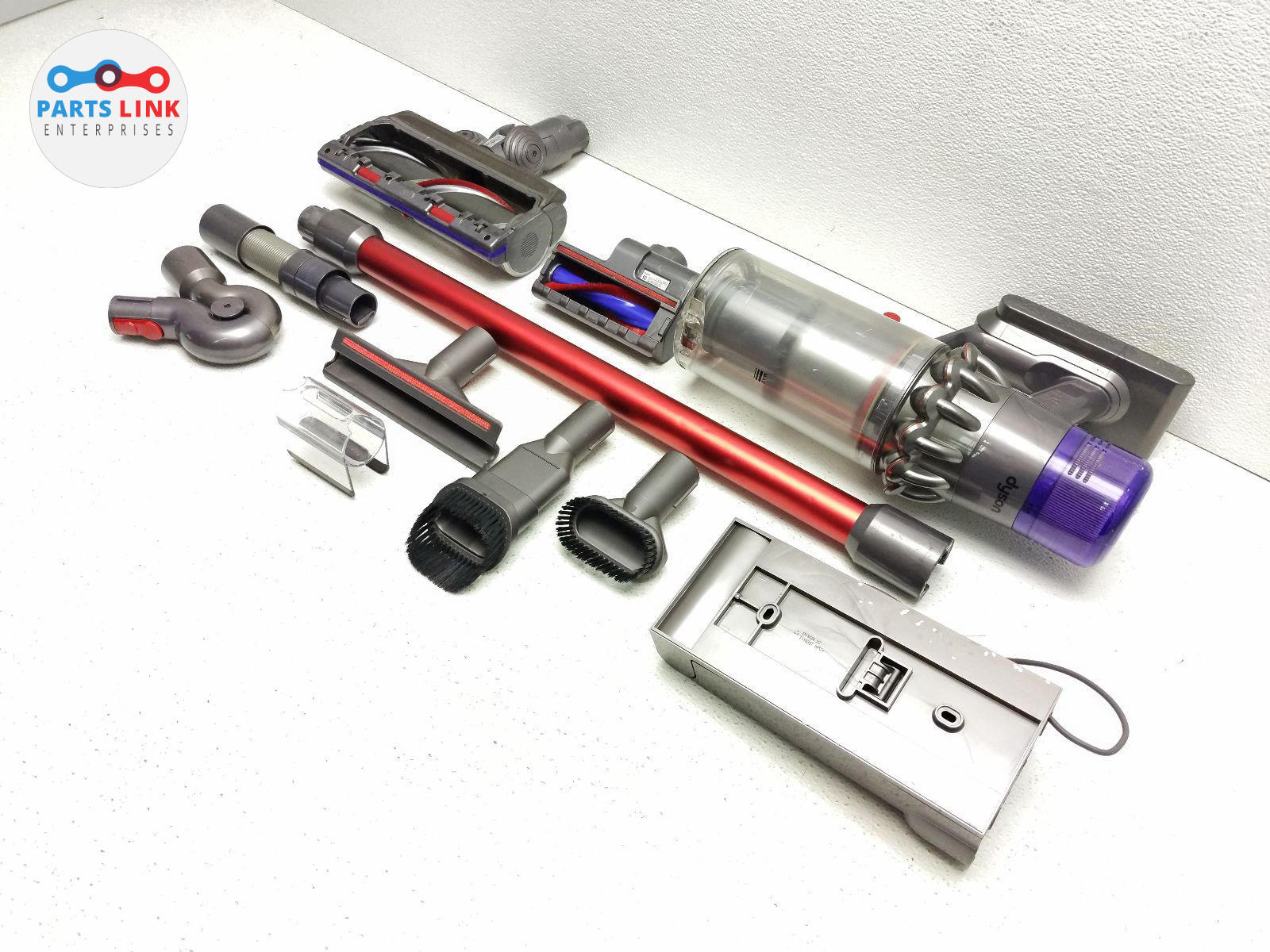 DYSON V11 ANIMAL+ CORDLESS VACUUM CLEANER RED STICK SV15 KIT