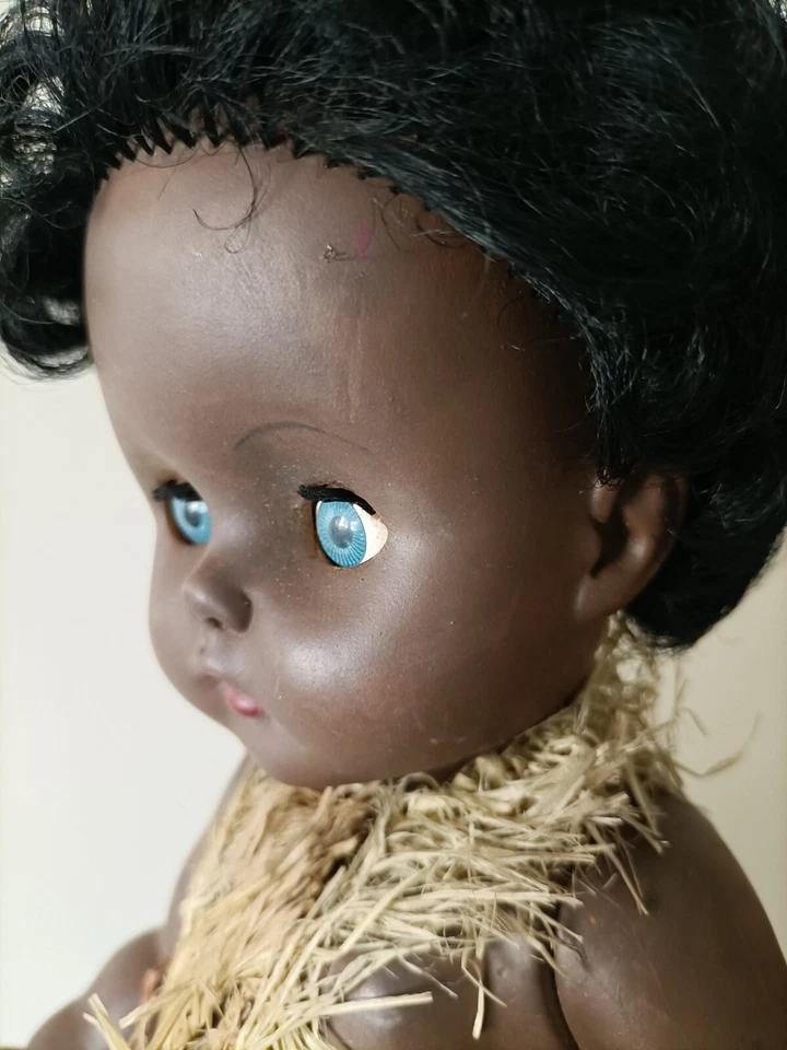 Bambola nera marchio Ratti in composizione, vintage - Immagine 3 di 4