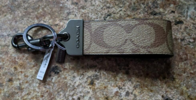 Coach Loop Key Fob In Signature Canvas Khaki signature Gun metal